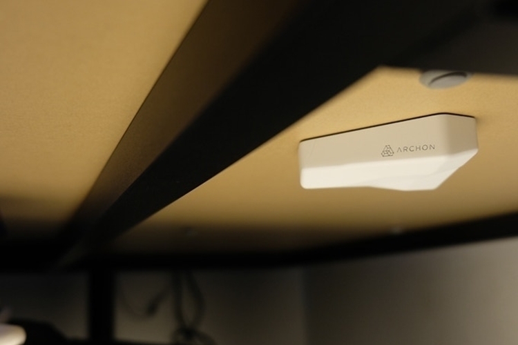 archon-invisible-wireless-charger-3