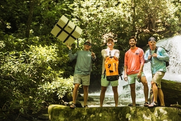 rugged-road-venture-cooler-2