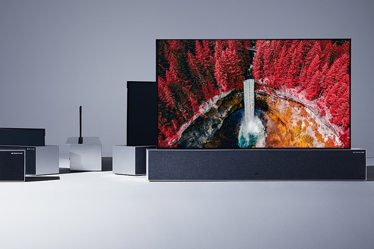 LG-signature-OLED-TV-R