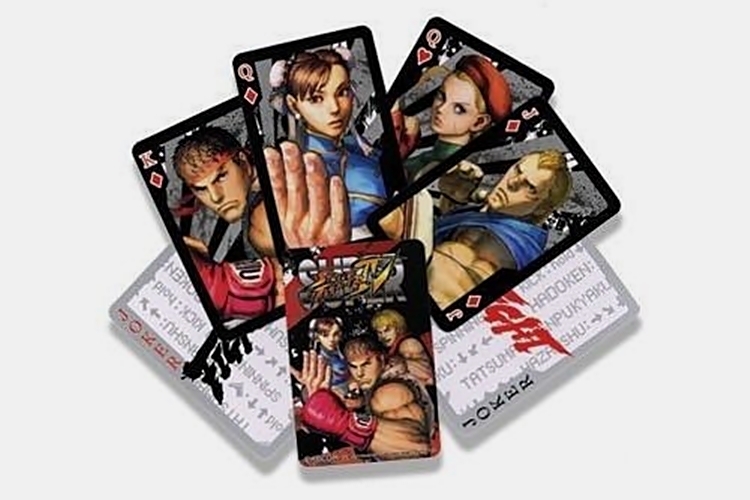 07-super-street-fighter-IV-playing-cards