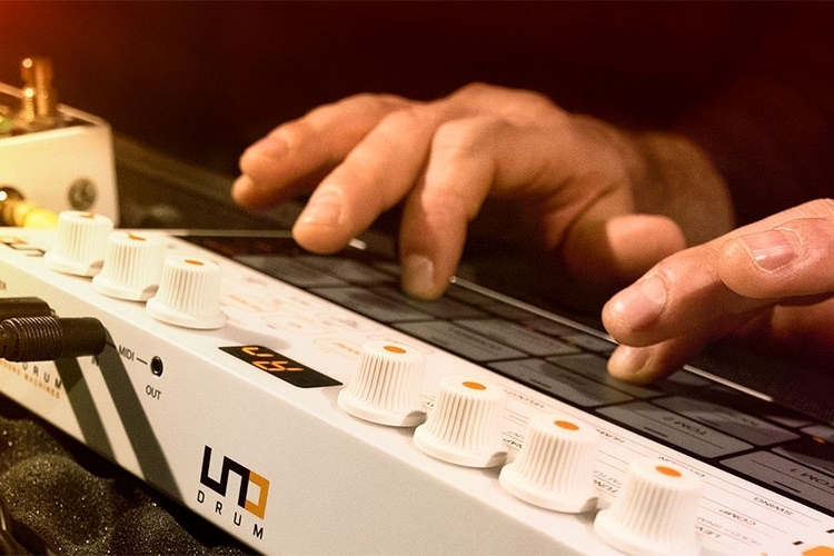 ik-multimedia-uno-drum-3