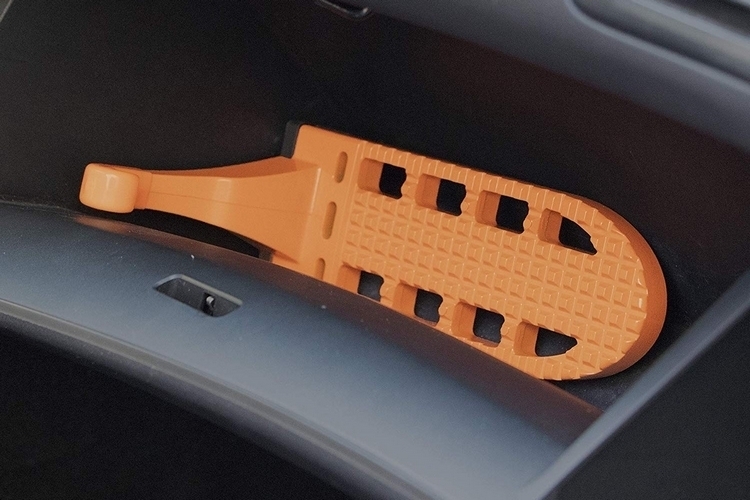 rightline-gear-moki-door-step-4