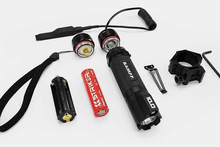 striker-bamff-tactical flashlight-4