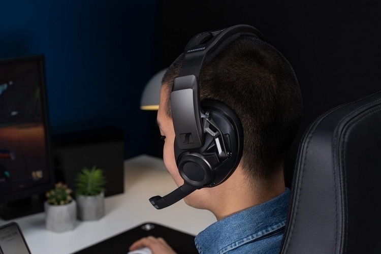 sennheiser-gsp-670-wireless-gaming-headset-4