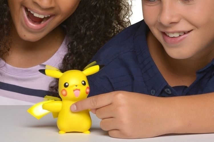 02-cool-toys-wicked-cool-toys-partner-pikachu