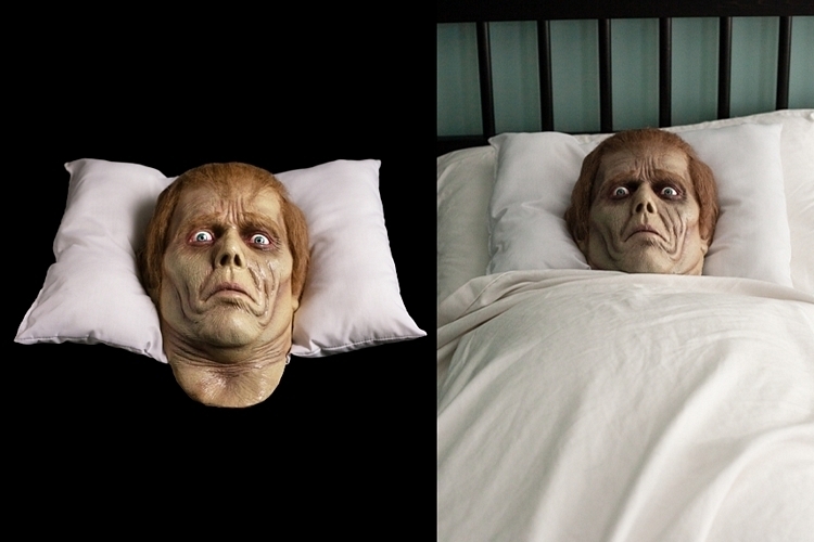 03-cool-toys-trick-or-treat-dawn-of-the-dead-roger-pillow-prop