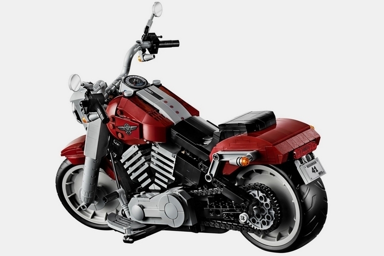 LEGO-creator-expert-harley-davvidson-fat-boy-2
