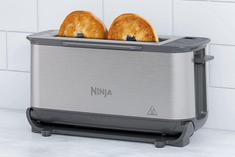Ninja Foodi 2-in-1 Flip Toaster Goes From Pop-Up Toaster To Toaster Oven  With A Single Flip