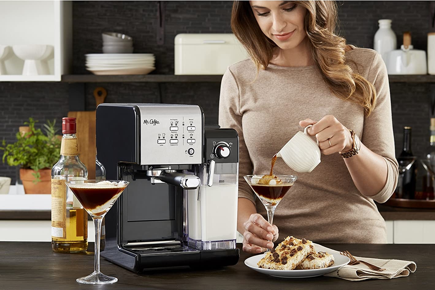 Aja opmerking Overtreden The Best Automatic Espresso Machines To Bring Barista-Grade Coffee Drinks  To Your Kitchen