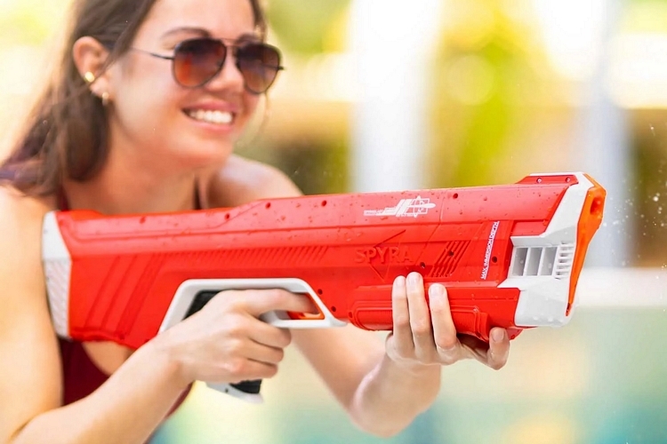 SpyraThree electric water blaster review: The best water gun for