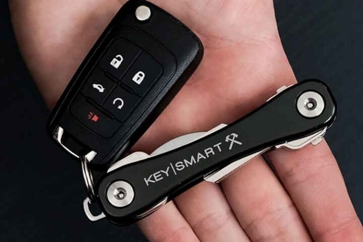 The Best Key Organizers to Help Tidy Up Your EDC